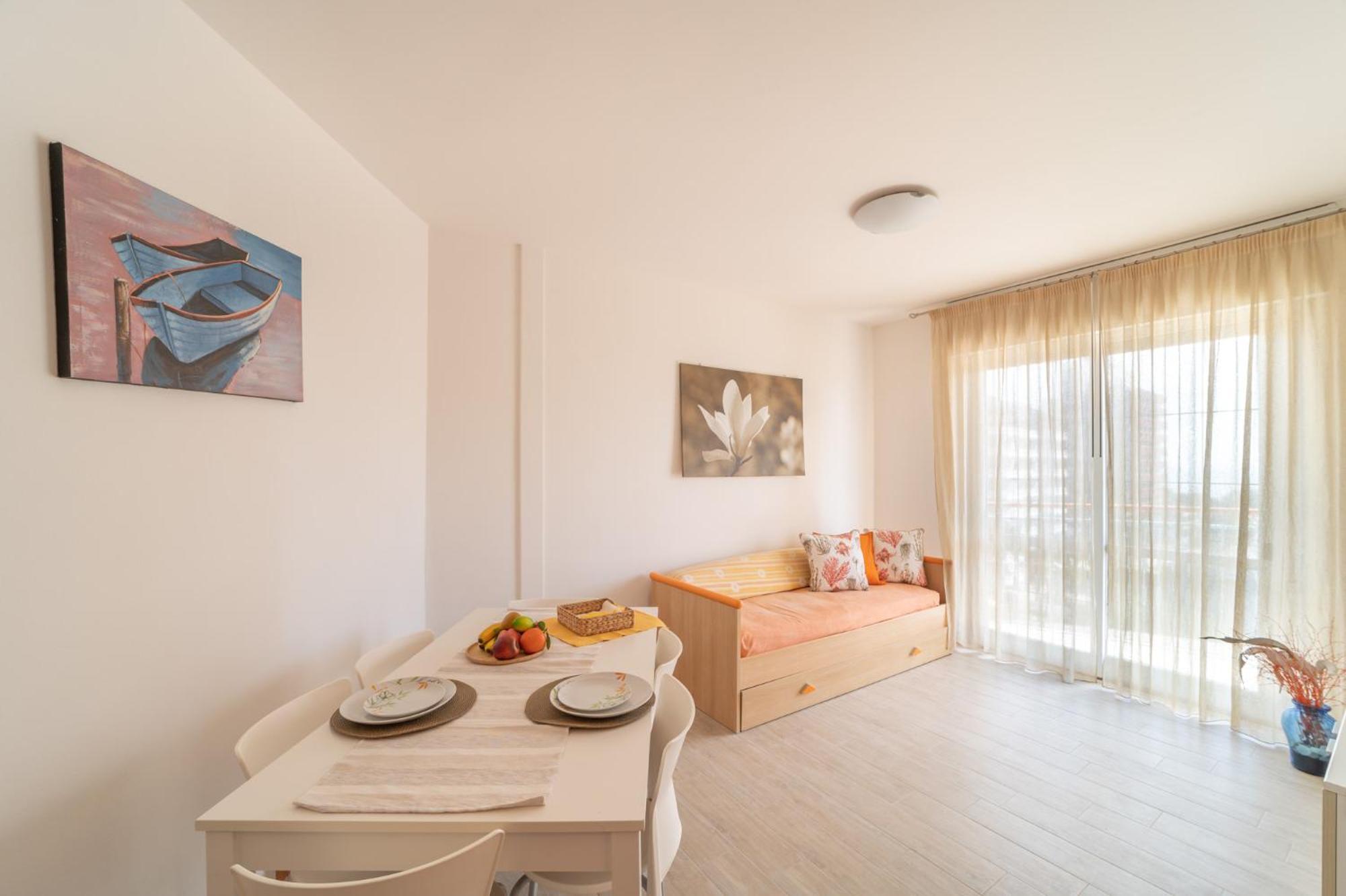 Residenza Puerto Do Sol Apartment Lignano Sabbiadoro Exterior photo
